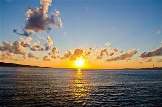 今日黄金实时走势升至两年来最高水平